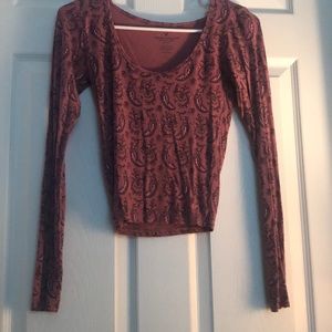 Long sleeve crop top